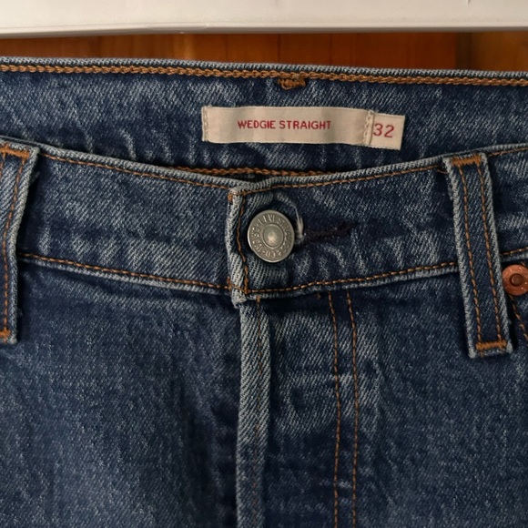 Levi’s Size 32 (US 12) Wedgie Straight - Picture 2 of 6